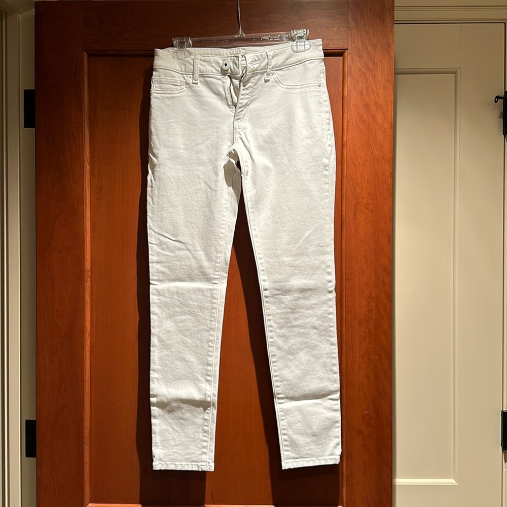 DL 1961 Emma Power Legging Stretchy Jean